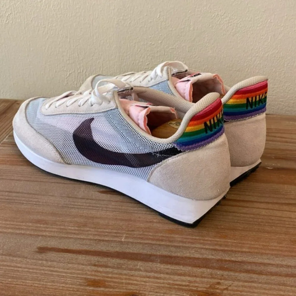 Like New Nike Air Tailwind 79 BeTrue Be True Rainbow LGBTQIA+ show your pride - Picture 7 of 16